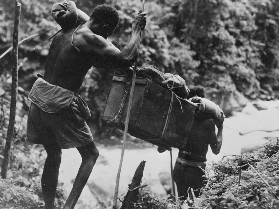Engelen En Slachtoffers The People Of New Guinea In World War II Engelen En Slachtoffers The People Of New Guinea In World War II